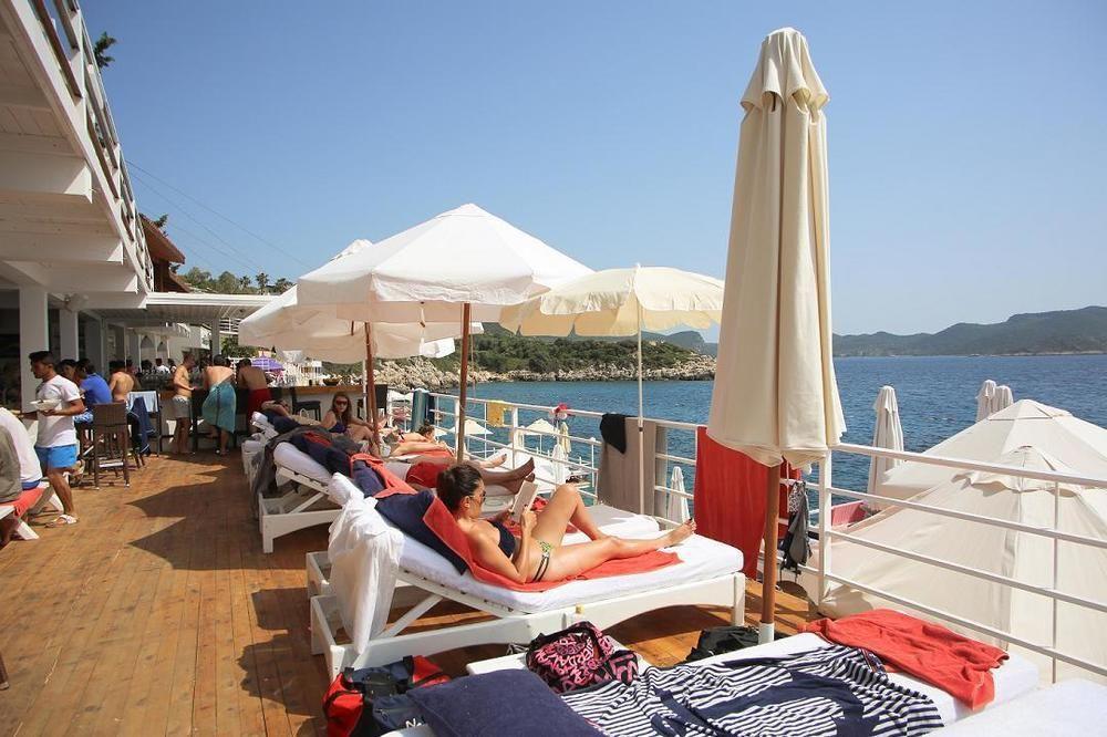 Nur Beach Hotel Kaş Exterior foto