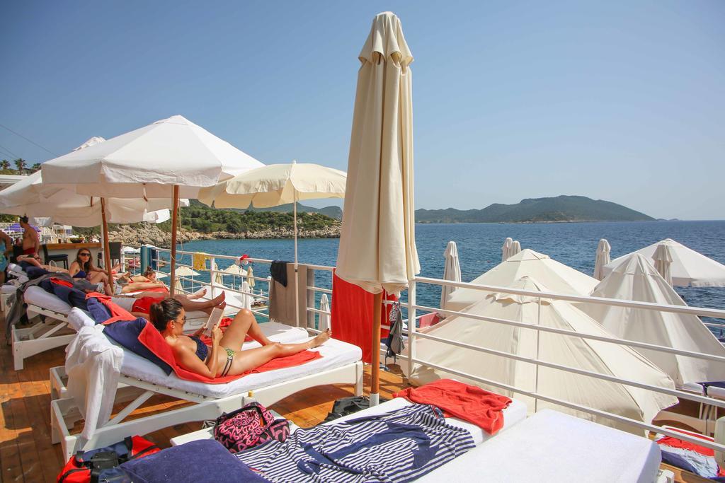 Nur Beach Hotel Kaş Exterior foto