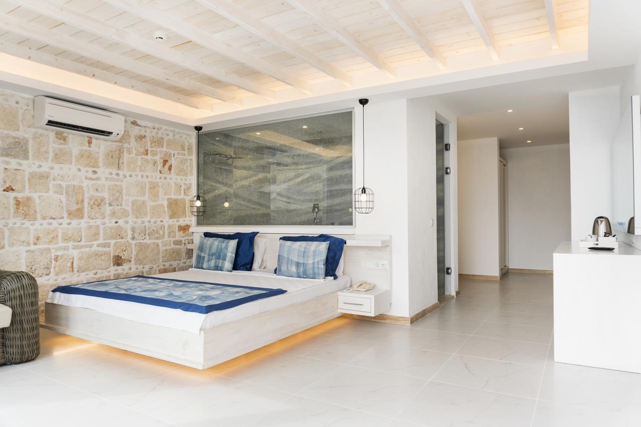 Nur Beach Hotel Kaş Exterior foto