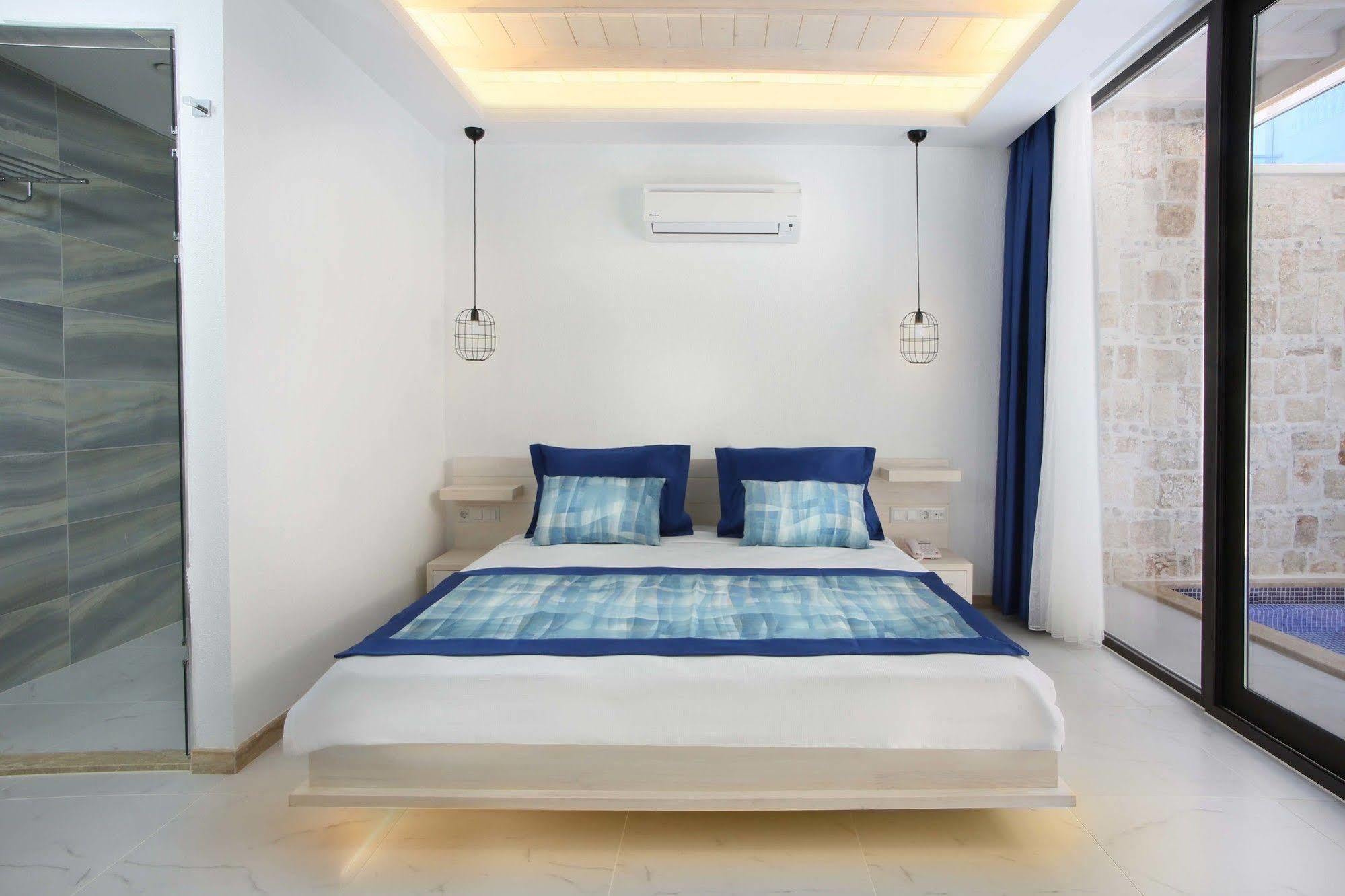 Nur Beach Hotel Kaş Exterior foto